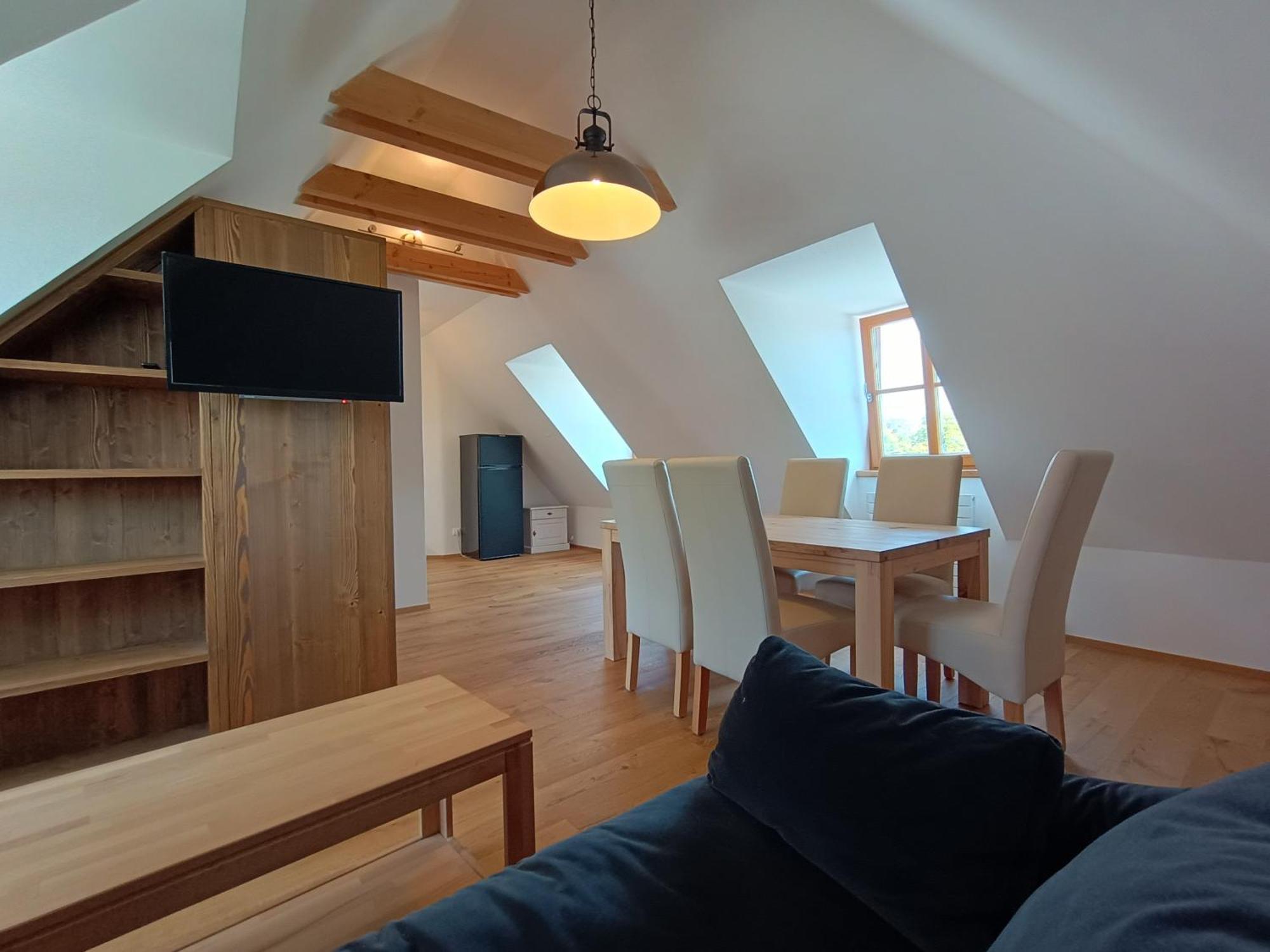 Apartmany Maly Mnich Mnisek pod Brdy Ngoại thất bức ảnh