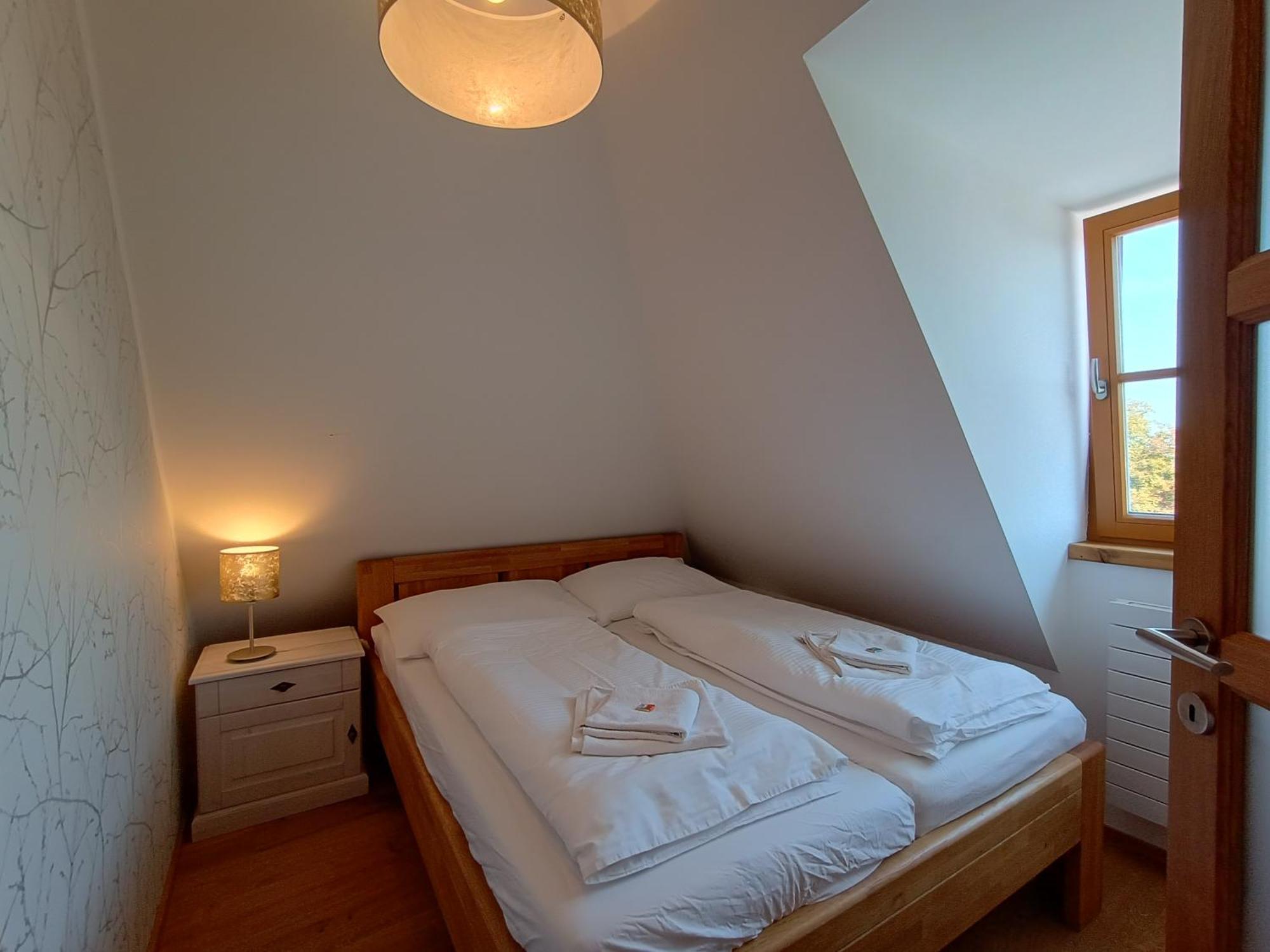 Apartmany Maly Mnich Mnisek pod Brdy Ngoại thất bức ảnh